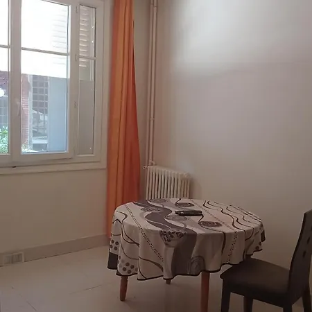 Melume * Παρίσι